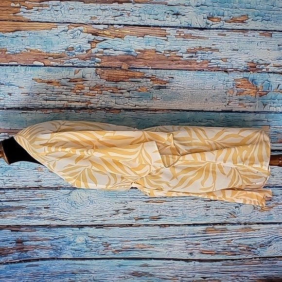 MADISON Du Soir Cover Up Robe - Picture 4 of 8